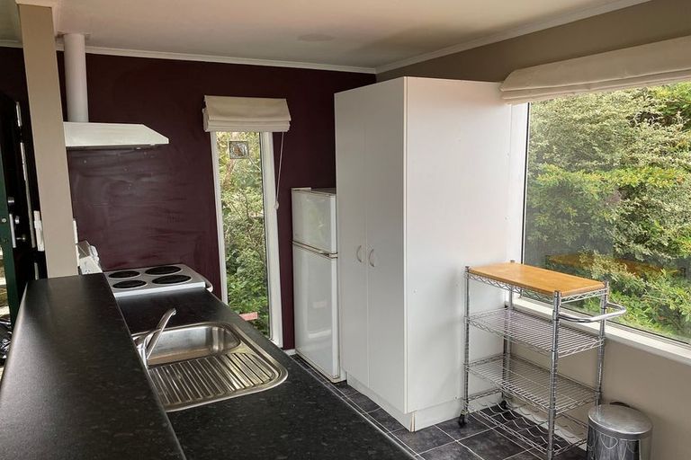 Photo of property in 81 Howard Road, Point Howard, Lower Hutt, 5013