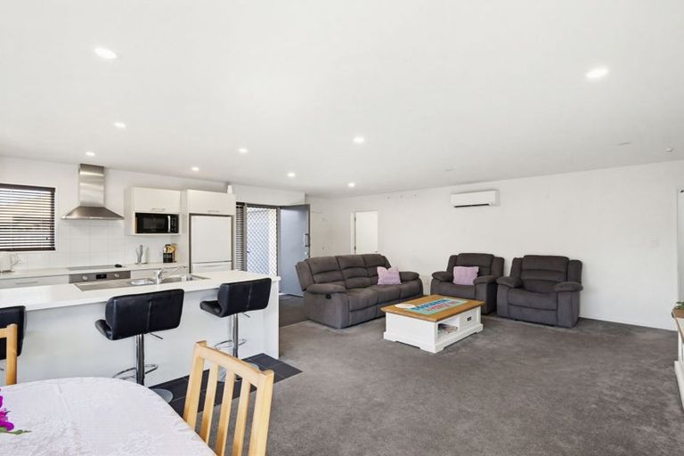 Photo of property in 63d Mackworth Street, Woolston, Christchurch, 8062