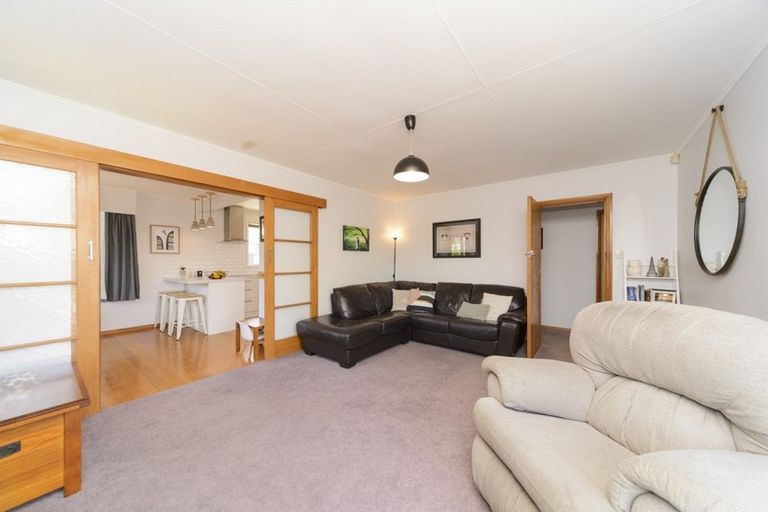 Photo of property in 22 Akaroa Avenue, Awapuni, Palmerston North, 4412