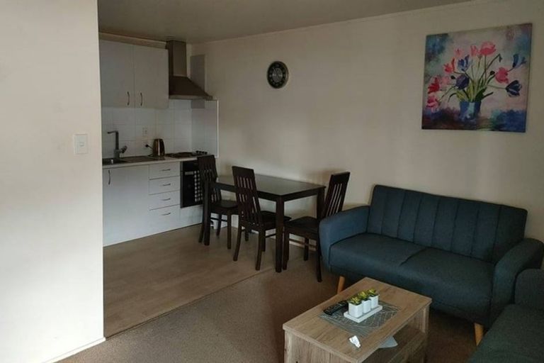 Photo of property in 1/29 Mon Desir Place, Manurewa, Auckland, 2102