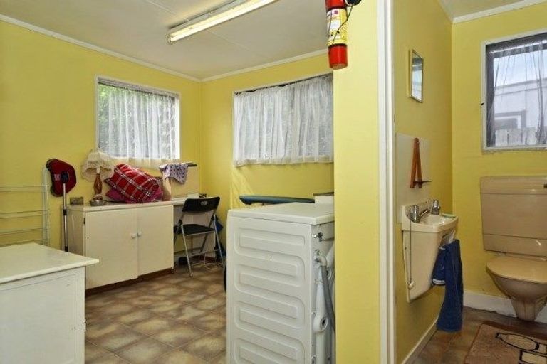 Photo of property in 12 Beatty Avenue, Te Puke, 3119