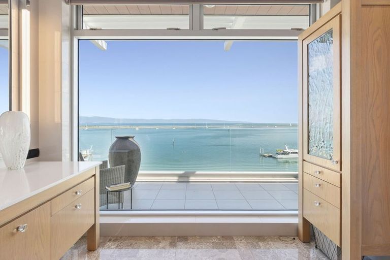 Photo of property in Quay Apartments Tower 2, 208/283 Wakefield Quay, Stepneyville, Nelson, 7010