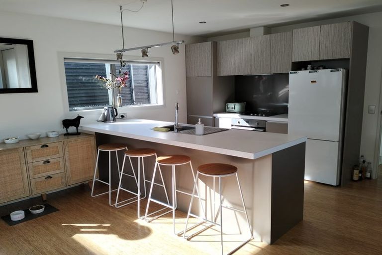 Photo of property in 9 Otonga Heights, Maungaraki, Lower Hutt, 5010