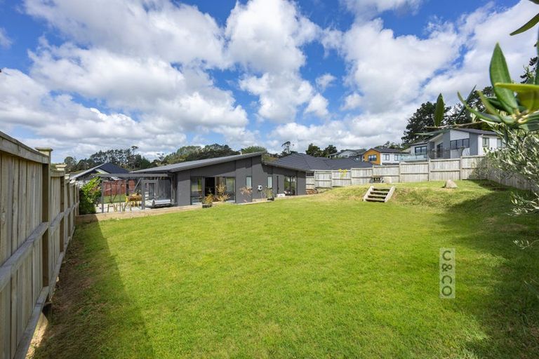Photo of property in 6 Pukemarino Road, Waimauku, 0812