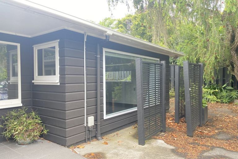 Photo of property in 17 Glenmore Road, Sunnyhills, Auckland, 2010