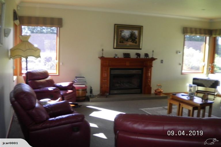 Photo of property in 28 Osborne Road, Horsham Downs, Hamilton, 3281