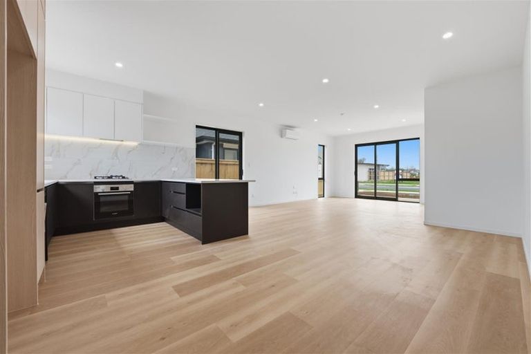 Photo of property in 8 Kakano Street, Clevedon, 2582