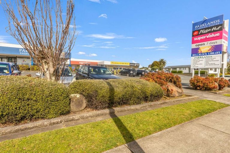 Photo of property in 205b Parklands Avenue, Bell Block, New Plymouth, 4312