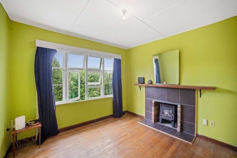 Photo of property in 30 Waingake Road, Manutuke, 4072