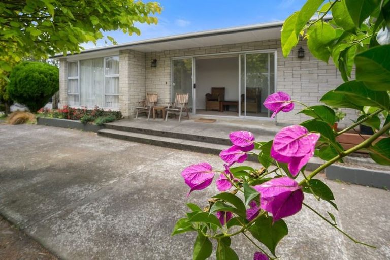 Photo of property in 40 Kebbell Grove, Epuni, Lower Hutt, 5011