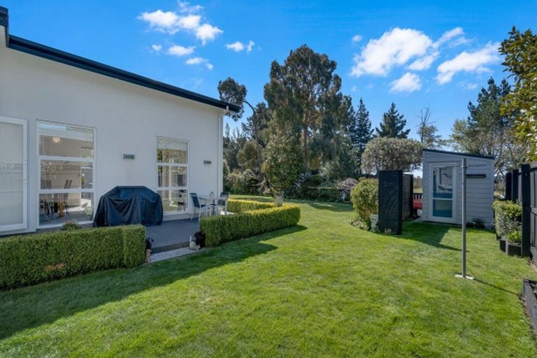 Photo of property in 29 Hemingway Place, Spencerville, Christchurch, 8083