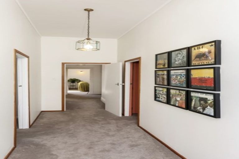 Photo of property in 381 Redoubt Road, Totara Park, Auckland, 2019