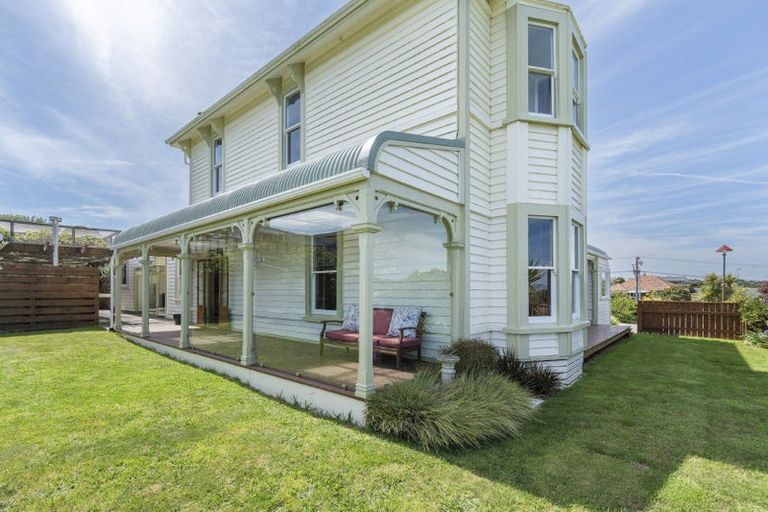 Photo of property in 30a Pohutukawa Place, Bell Block, New Plymouth, 4312