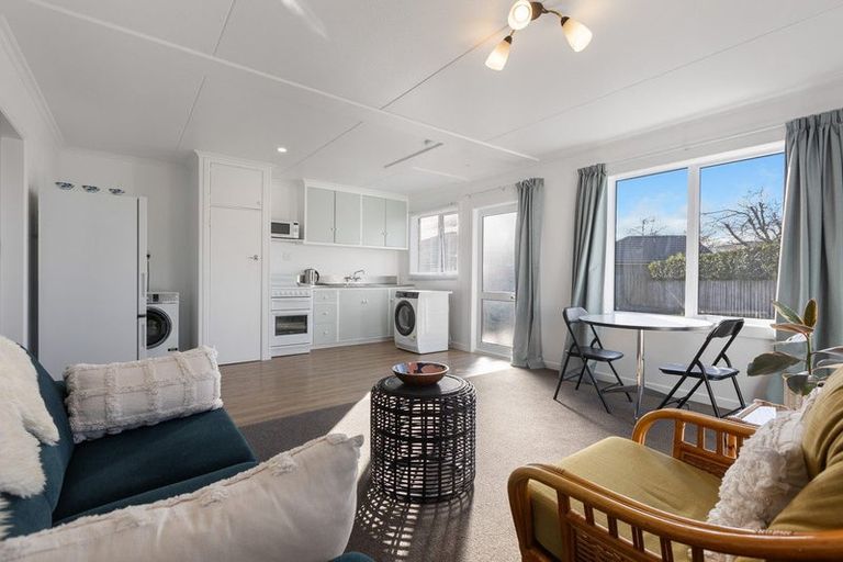 Photo of property in 184a Brooklands Road, Vogeltown, New Plymouth, 4310