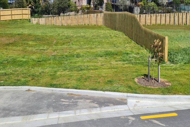 Photo of property in 7 Barnfields Close, Halswell, Christchurch, 8025