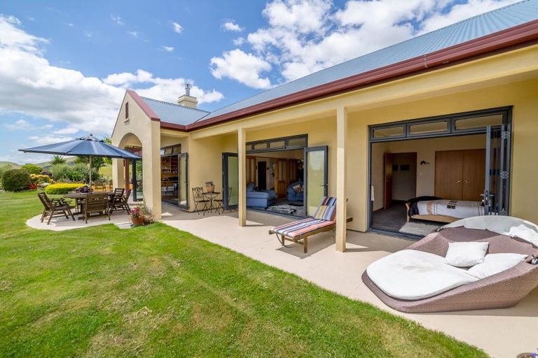 Photo of property in 138 Te Wharau Road, Gladstone, Masterton, 5883
