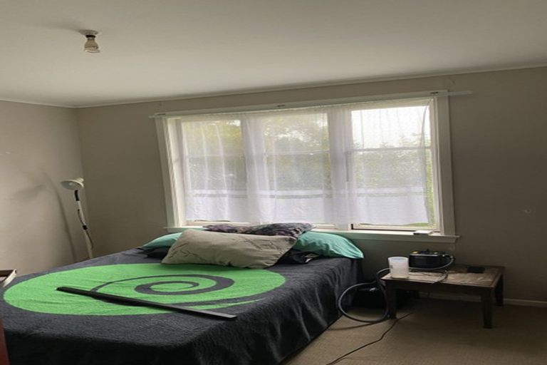 Photo of property in 43 Ambler Avenue, Glen Eden, Auckland, 0602