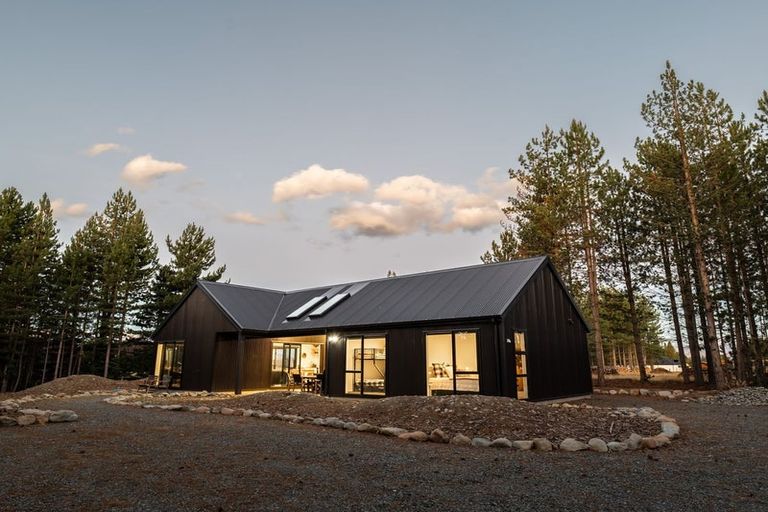 Photo of property in 58 North West Arch, Twizel, 7901