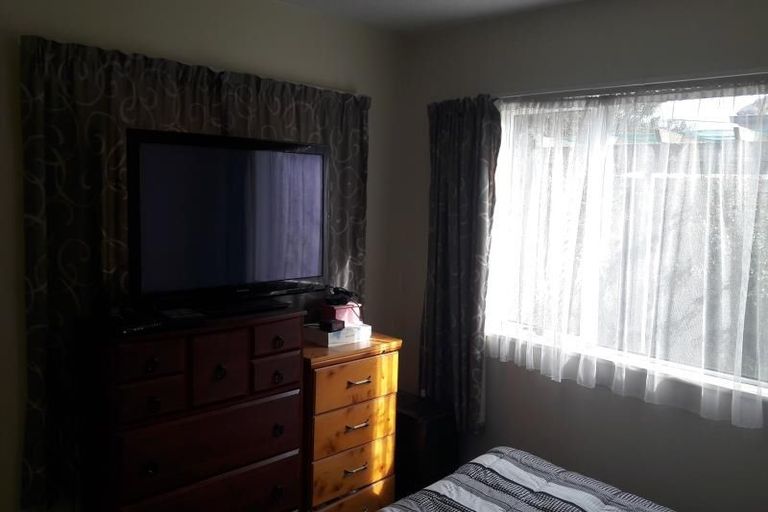 Photo of property in 74a Gilberthorpes Road, Hei Hei, Christchurch, 8042