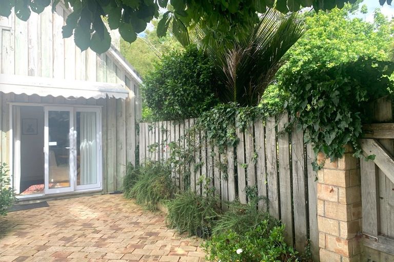 Photo of property in 394 Wairere Road, Waitakere, Henderson, 0782