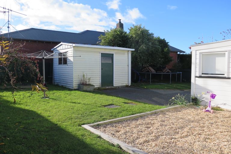 Photo of property in 215 Church Street, West End, Timaru, 7910