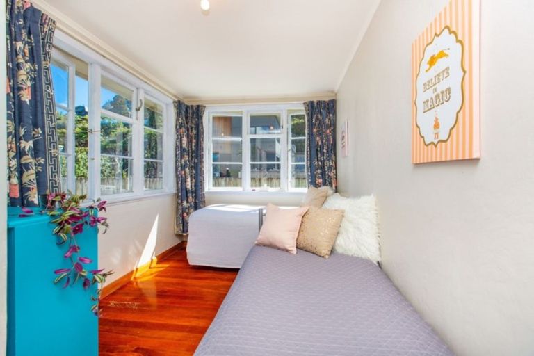 Photo of property in 52b Lorenzen Bay Road, Raglan, 3225