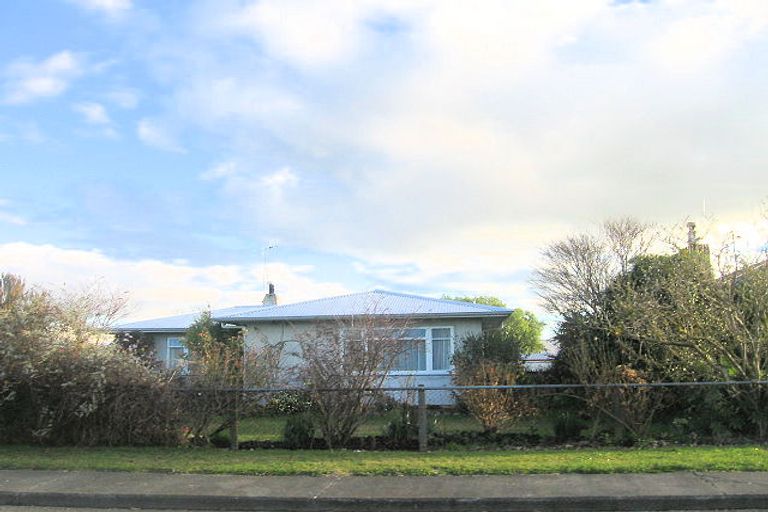 Photo of property in 701 Alexandra Street, Parkvale, Hastings, 4122