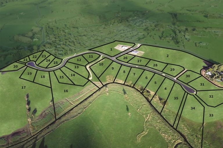 Photo of property in 8 Awatiro Drive, Kaukapakapa, 0871