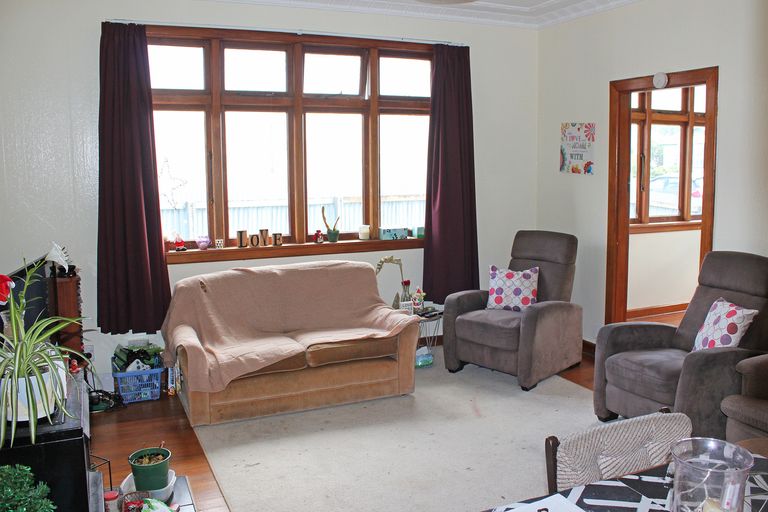 Photo of property in 5 Clare Street, Oamaru North, Oamaru, 9400