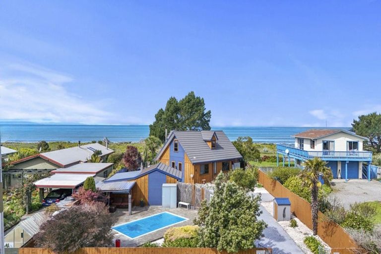 Photo of property in 196 Rarangi Beach Road, Rarangi, Blenheim, 7273