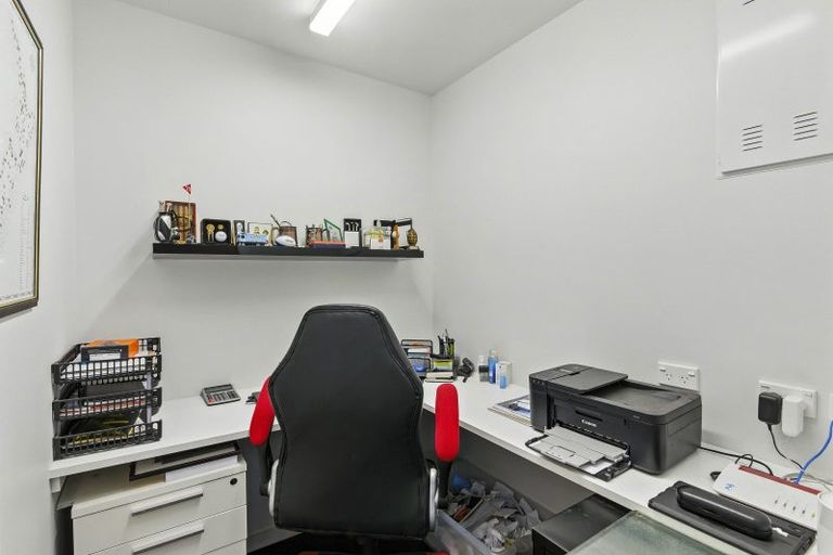 Photo of property in 22 Taranui Way, Paraparaumu Beach, Paraparaumu, 5032