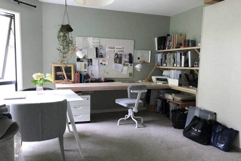 Photo of property in 13 Thorrington Road, Cashmere, Christchurch, 8022