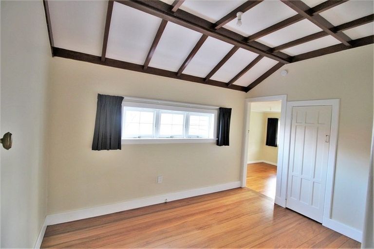 Photo of property in 16 Fowlers Avenue, Frankton, Hamilton, 3204