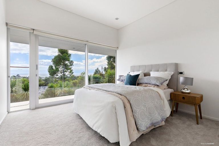 Photo of property in 25 Braemar Road, Castor Bay, Auckland, 0620