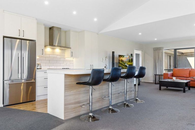 Photo of property in 7 Corriedale Road, Jacks Point, 9371