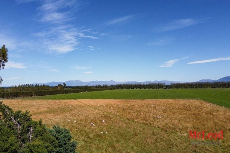 Photo of property in 2898 Thompsons Track, Lauriston, Ashburton, 7776