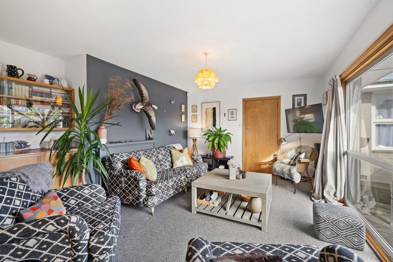 Photo of property in 11 Deloraine Street, Somerfield, Christchurch, 8024