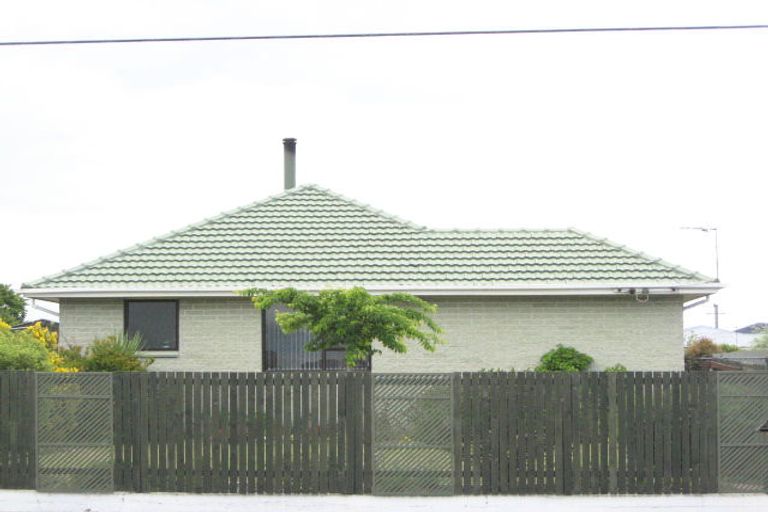 Photo of property in 115 Cuthberts Road, Aranui, Christchurch, 8061