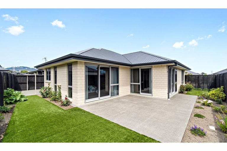 Photo of property in 13 Billington Drive, Halswell, Christchurch, 8025