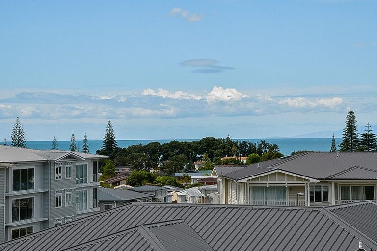 Photo of property in 61 Landmark Terrace, Orewa, 0931