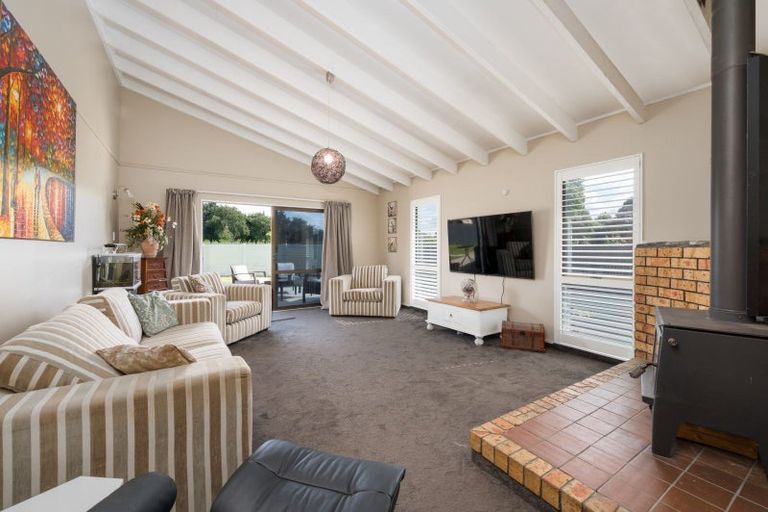 Photo of property in 7 Gilmour Place, Taradale, Napier, 4112