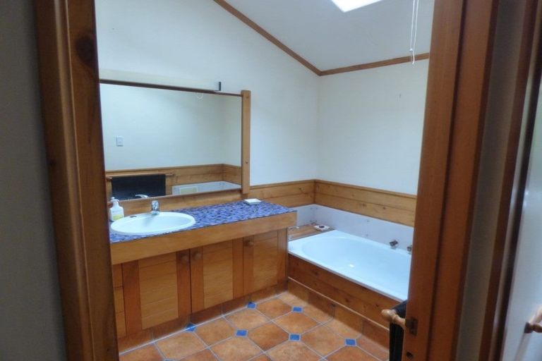 Photo of property in 29 Doralto Road, Frankleigh Park, New Plymouth, 4310