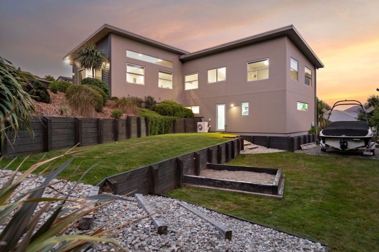 Photo of property in 4 Thomas Lane, Arthurs Point, Queenstown, 9371