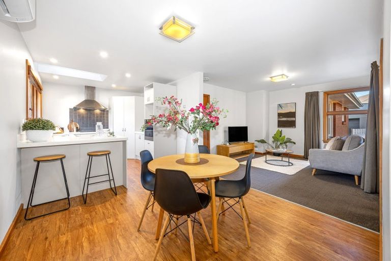 Photo of property in 15 Rochford Place, Bryndwr, Christchurch, 8052