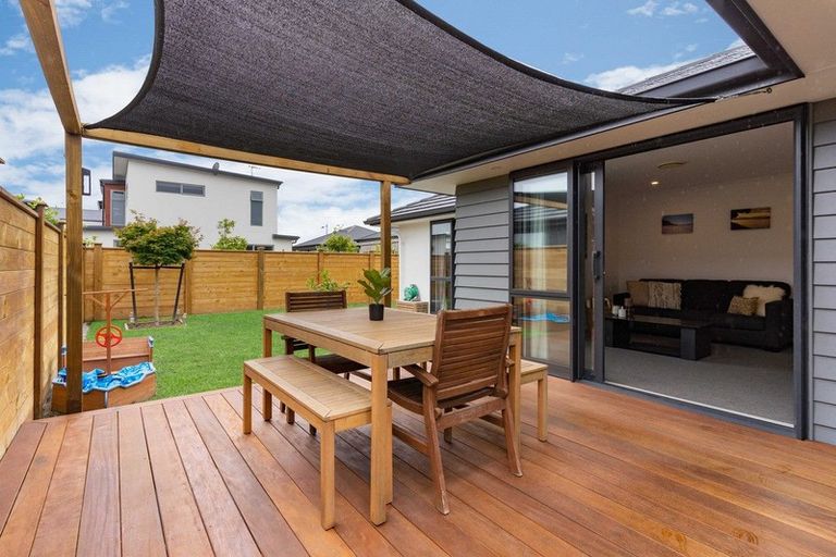Photo of property in 7 Tuangi Way, Papamoa Beach, Papamoa, 3118