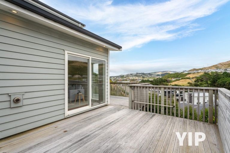 Photo of property in 14 Crompton Avenue, Churton Park, Wellington, 6037