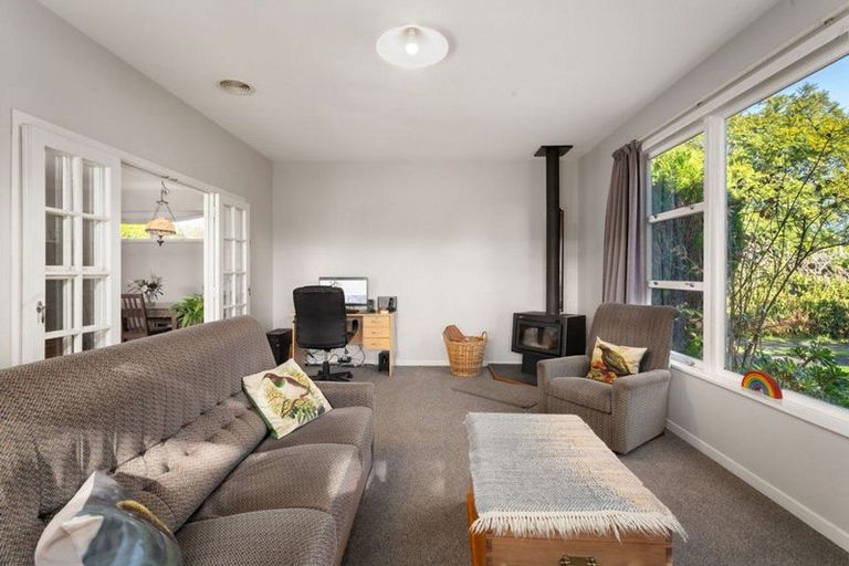 Photo of property in 12 Carisbrooke Street, Katikati, 3129