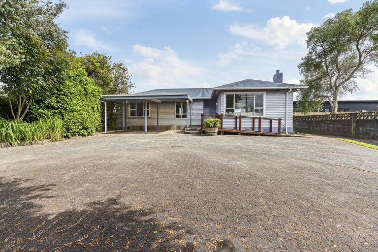 Photo of property in 1149 Devon Road, Bell Block, New Plymouth, 4373