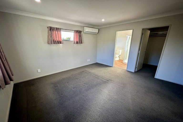Photo of property in 6 Moonsail Drive, Whitby, Porirua, 5024