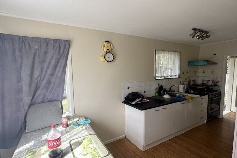 Photo of property in 1/37 Mildmay Road, Henderson, Auckland, 0610